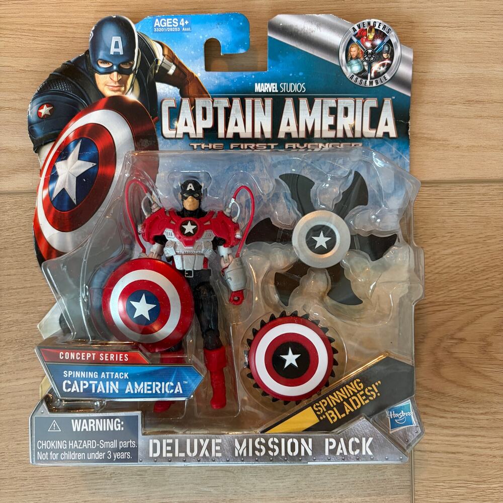Marvel Studios Captain America Deluxe Mission Pack Spinning Attack NEW